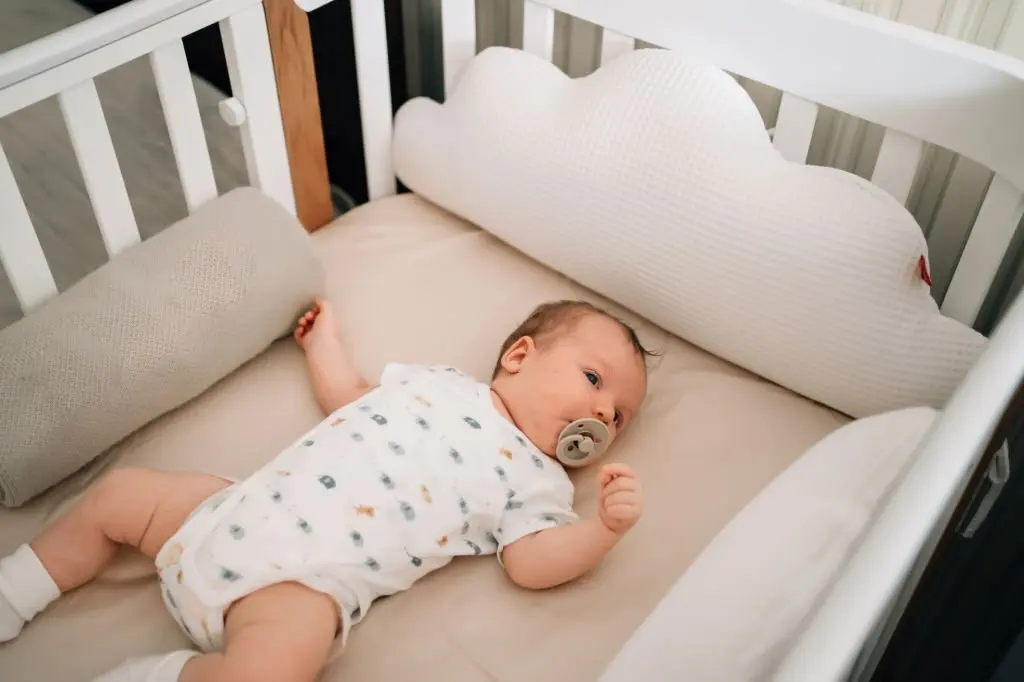 how to make baby more comfortable in crib