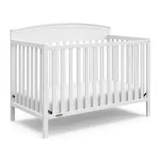 the best baby cribs for short moms